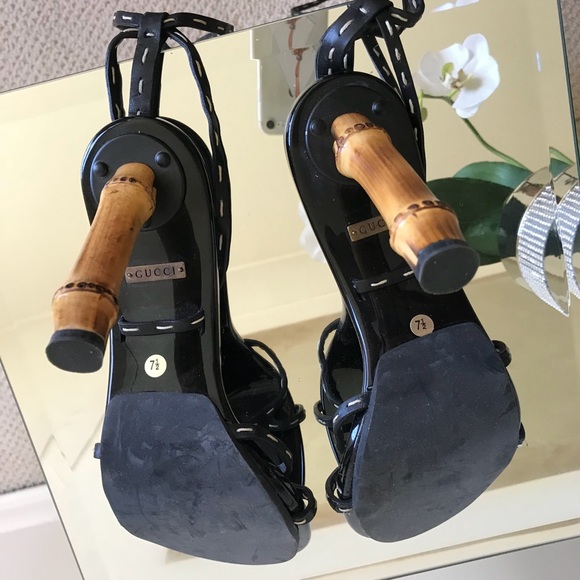♥️SOLD♥️Gucci Bamboo High Heel Sandals - Size 37.5 - Picture 5 of 7